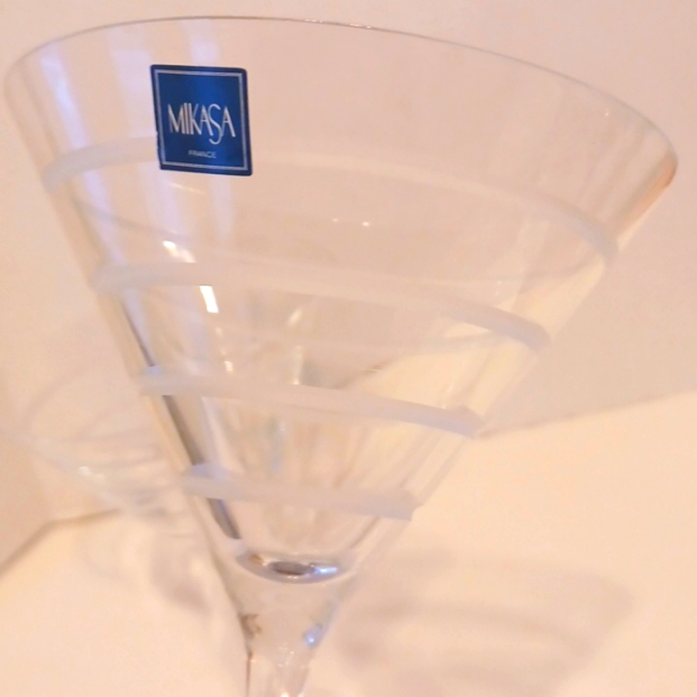 2Pc MIKASA France Cheers Martini Glasses Set Etched 7.5”